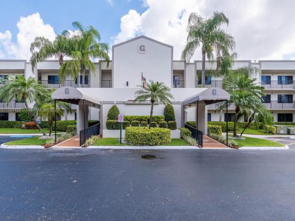 Clairmont, 10732 W Clairmont Cir #209, Tamarac, Florida 33321, image 1