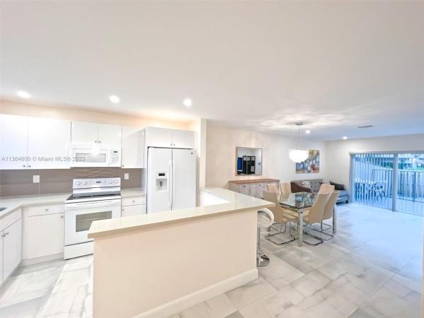 Townhouse East, 450 SE 7th St #232, Dania Beach, Florida 33004, image 1