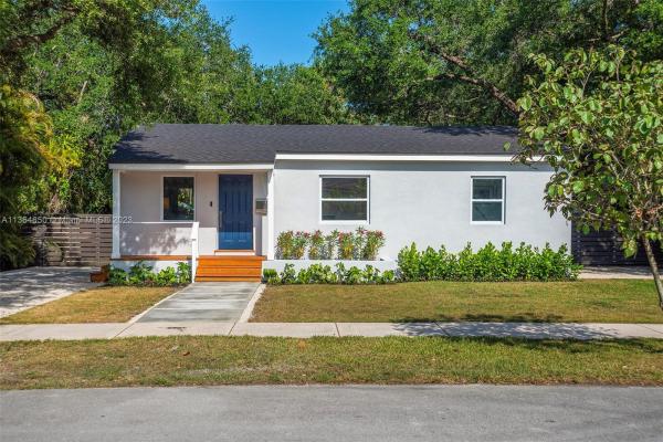 Cocoplum Terrace, 6611 SW 63rd Ct, South Miami, Florida 33143, image 1