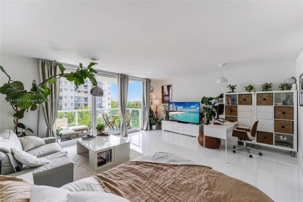 Mirador South 1000, 1000 West Ave #328, Miami Beach, Florida 33139, image 2