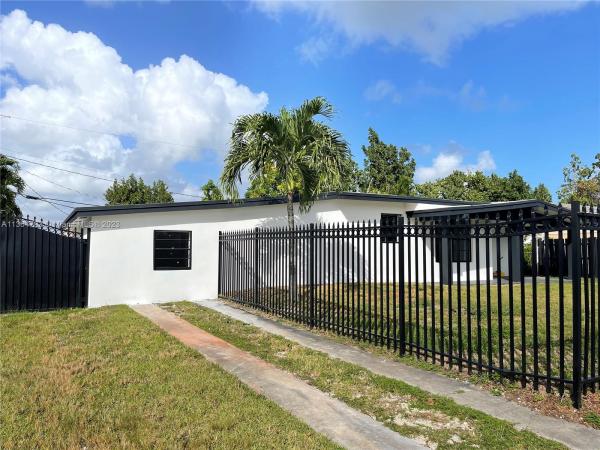 South Miami Heights Manor, 11821 SW 177th Ter, South Miami Heights, Florida 33177, image 2