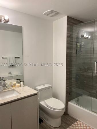 1010 Brickell, 1010 Brickell Ave #2010, Miami, Florida 33131, image 1
