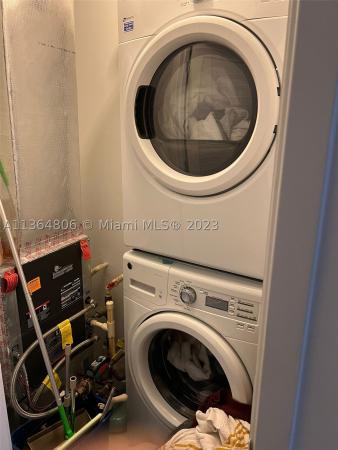 1010 Brickell, 1010 Brickell Ave #2010, Miami, Florida 33131, image 3