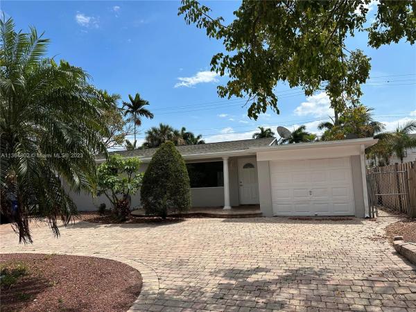 Schaffer Homesites, 804 NE 2nd St, Hallandale Beach, Florida 33009, image 1