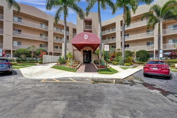 Yardley, 7755 Yardley Dr #111, Tamarac, Florida 33321, image 1