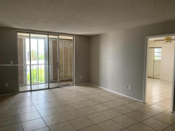 Three Seasons, 16410 Miami Dr #701, North Miami Beach, Florida 33162, image 1