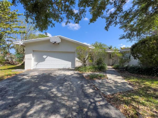 Pine Acres, 10361 SW 119th St, Kendall, Florida 33176, image 1