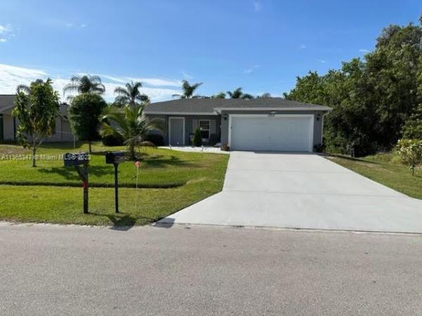 Gatlin Pines, 1250 SW Albenga Ave, Port St. Lucie, Florida 34953, image 2