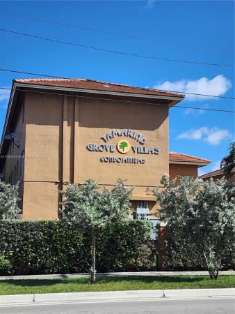 Tamarind Grove Villas, 8183 NW 8 St #7, Fountainebleau, Florida 33126, image 1
