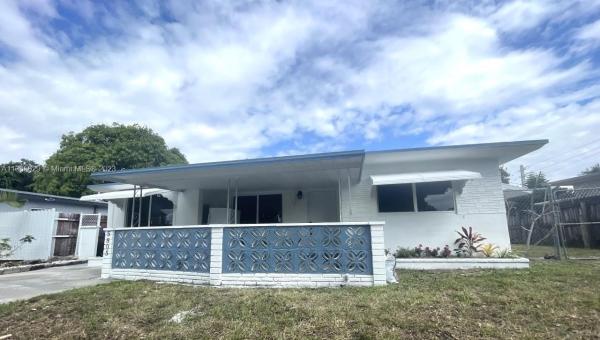 Hollywood No HOA, 5805 Wilson St, Hollywood, Florida 33021, image 1