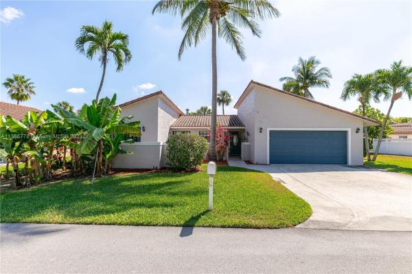 Coquina Lakes, 400 NW 48th Ave, Deerfield Beach, Florida 33442, image 2