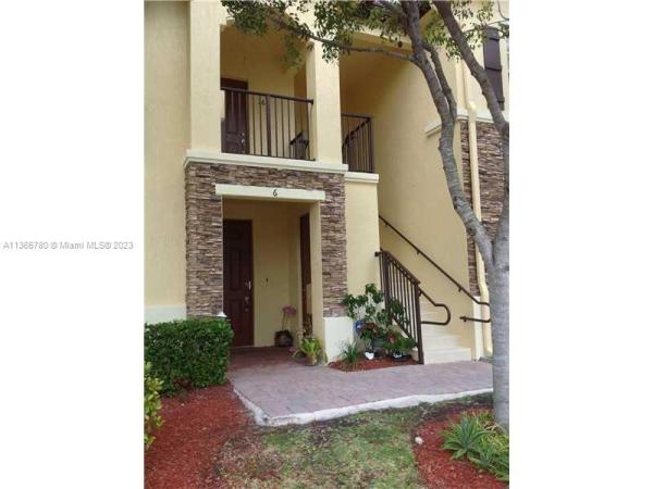 The Shores At Isles Of Bayshore, 9257 SW 227th #26, Cutler Bay, Florida 33190, image 2