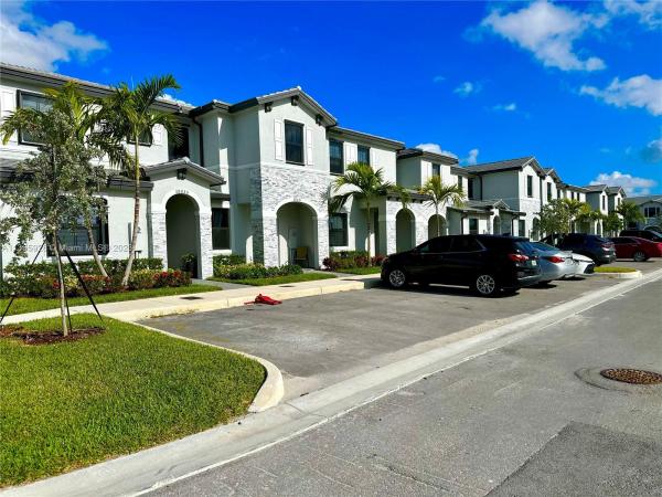 Pine Vista, 28661 SW 132nd Pl 0, Leisure City, Florida 33033, image 2