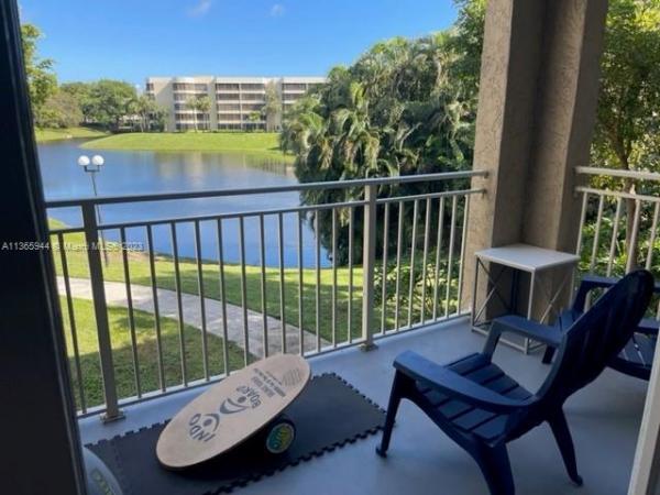 Verano At Delray, 1885 Palm Cove Blvd #10-207, Delray Beach, Florida 33445, image 1