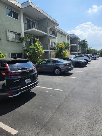 River Manor, 3000 NE 5th Ter #202-A, Wilton Manors, Florida 33334, image 2