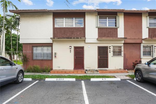 West Flagler Heritage, 21 SW 109th Ave #B7, Sweetwater, Florida 33174, image 1