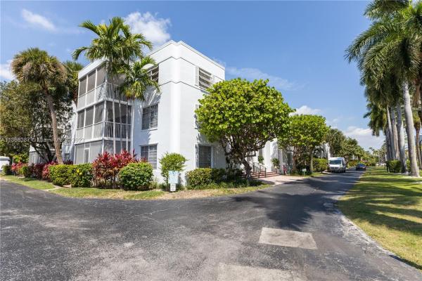 Admiralty, 10150 Collins Ave #101-S, Bal Harbour, Florida 33154, image 2