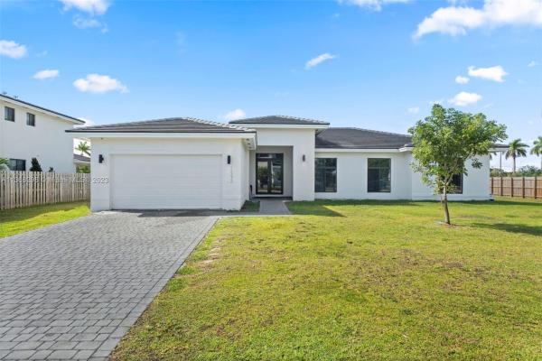 Southern Estate Homes, 13272 SW 231st St, Redland, Florida 33170, image 1