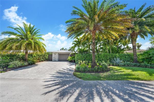 Coral Woods, 3548 NE 18th Ave, Oakland Park, Florida 33334, image 1
