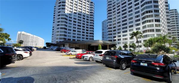 The Four Ambassadors, 999 Brickell Bay Dr #1911, Miami, Florida 33131, image 2
