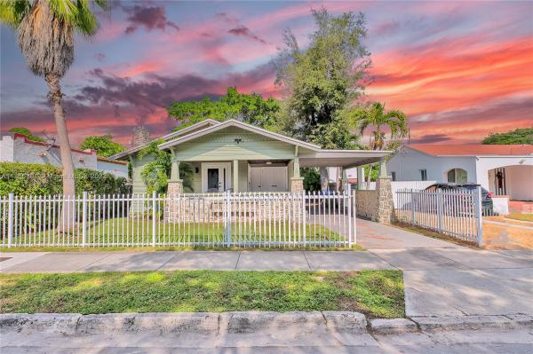 Bellaire, 85 NE 50, Miami, Florida 33137, image 1