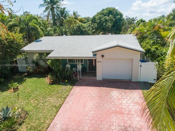 Hollywood Little Ranches, 2446 Fillmore St, Hollywood, Florida 33020, image 2