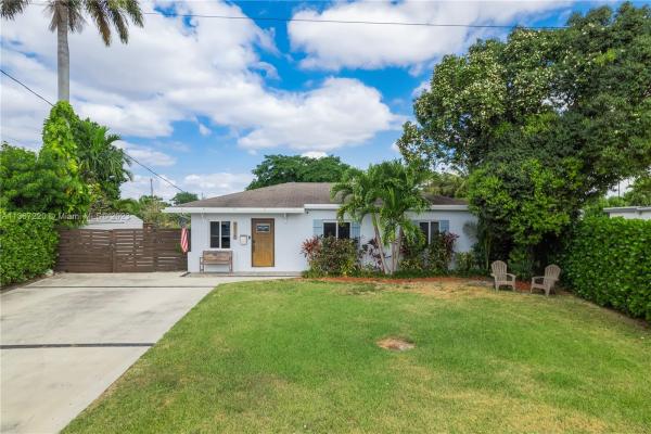 Central Miami, 3320 SW 75th Ave, Coral Terrace, Florida 33155, image 2