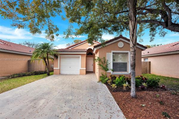 The Shores At Keys Gate, 1568 SE 20th Pl, Homestead, Florida 33035, image 2