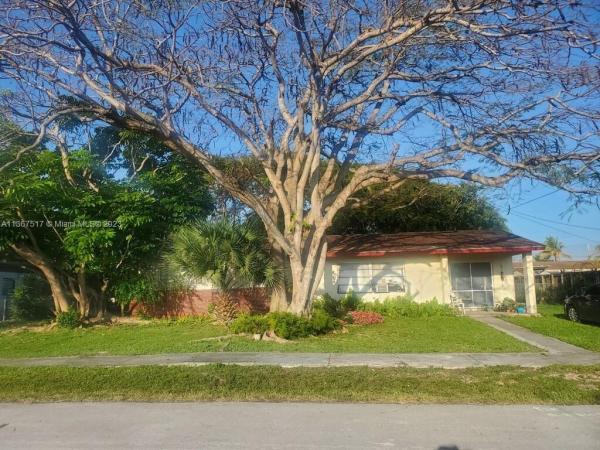 Southern Estates, 2954 SW 123 Ave #, Tamiami, Florida 33175, image 2
