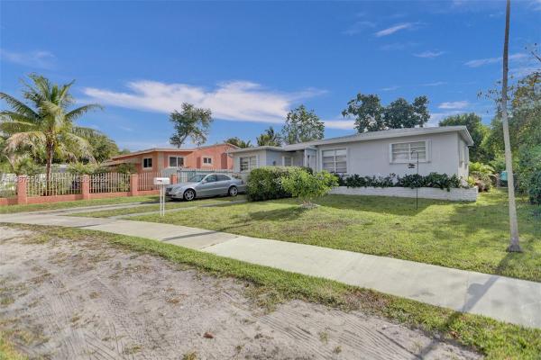 Fleeman Heights, 15725 NE 11th Ct, North Miami Beach, Florida 33162, image 1