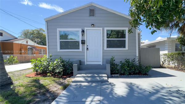 Lake Avenue, 1112 11th St, West Palm Beach, Florida 33401, image 1