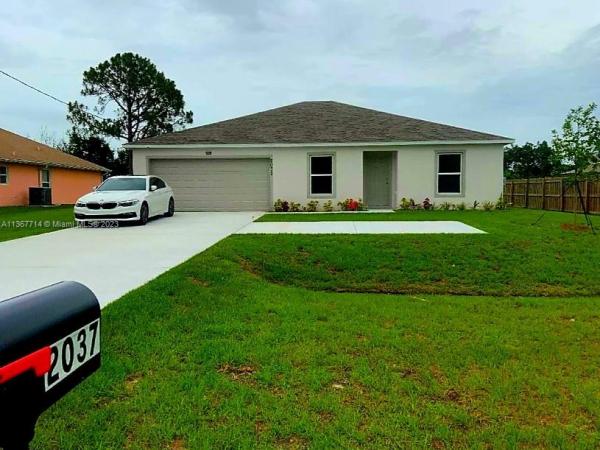 Hidden Oaks, Port St. Lucie, Florida 34953, image 2