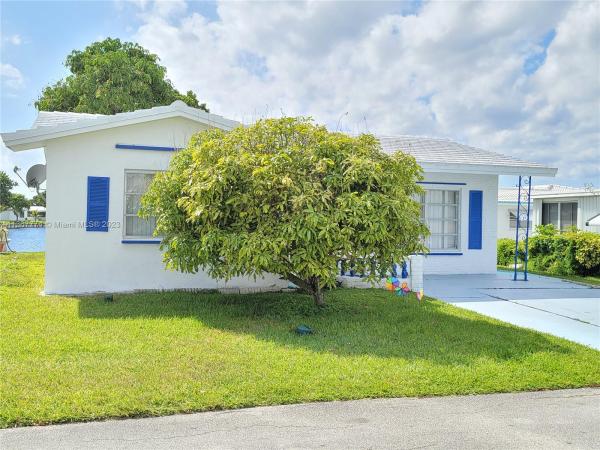 Fairhaven 11, 5717 NW 82nd Ave, Tamarac, Florida 33321, image 1