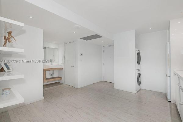 Roney Palace, 2301 Collins Ave #1032, Miami Beach, Florida 33139, image 3