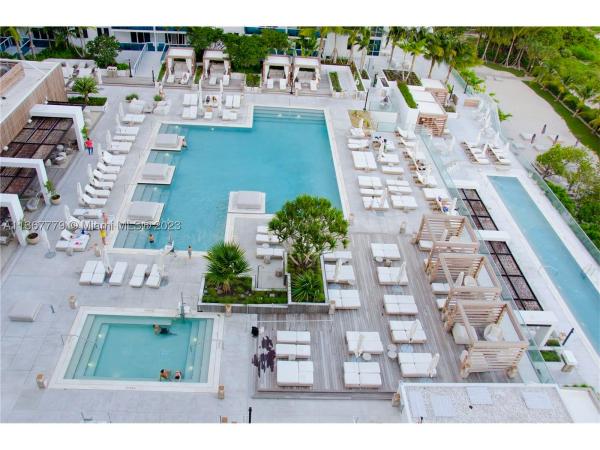 Roney Palace, 2301 Collins Ave #1032, Miami Beach, Florida 33139, image 1