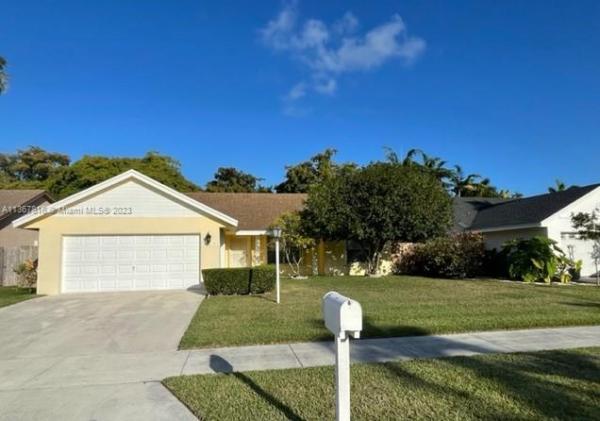 Laguna Pointe, 21931 SW 97th Ct, Cutler Bay, Florida 33190, image 1