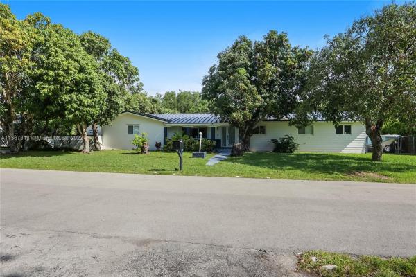 Countryside Heights, 7865 SW 158th Ter, Palmetto Bay, Florida 33157, image 1