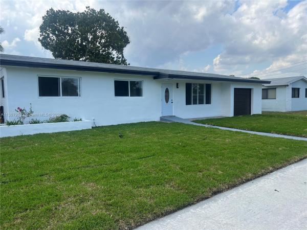 Manning Gardens, 14430 NW 12th Ave, Golden Glades, Florida 33168, image 1