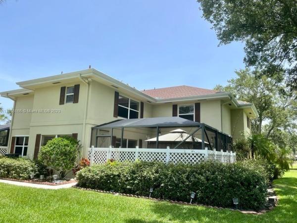 Stamford At Royal Palm Beach, 36 Danbury Ct #c, Royal Palm Beach, Florida 33411, image 1