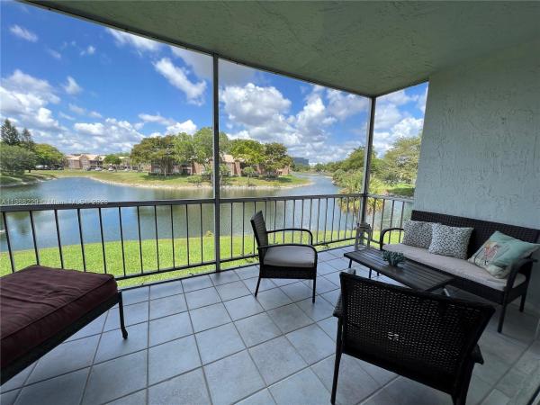 Lake Forest, 2850 Forest Hills Blvd #216, Coral Springs, Florida 33065, image 1