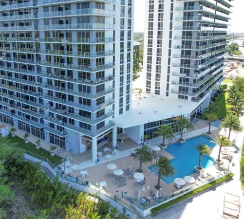 The Harbour South Tower, 16385 Biscayne Blvd #7, North Miami Beach, Florida 33160, image 1