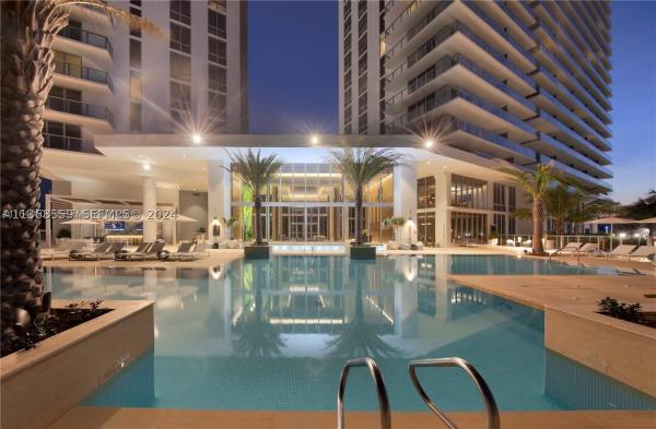The Harbour South Tower, 16385 Biscayne Blvd #PH-7, North Miami Beach, Florida 33160, image 2
