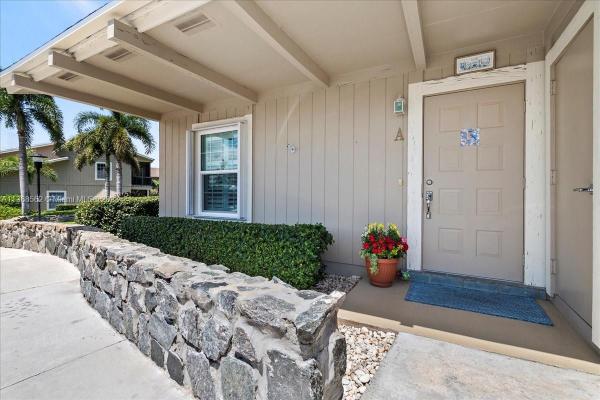 Riverbend Country Club, 9269 SE Riverfront Ter #A, Tequesta, Florida 33469, image 1