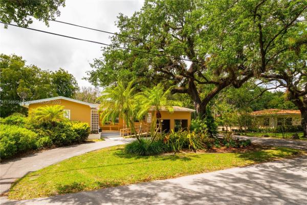 Lawrence Terrace, 7440 SW 64th Ct, South Miami, Florida 33143, image 1
