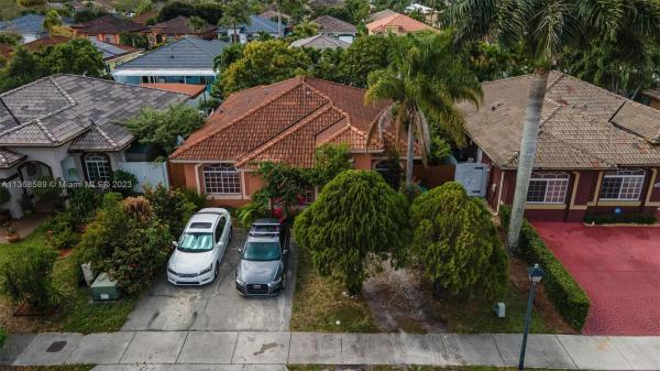 North Palm Estates, 7754 NW 201st Ter, Hialeah, Florida 33015, image 1