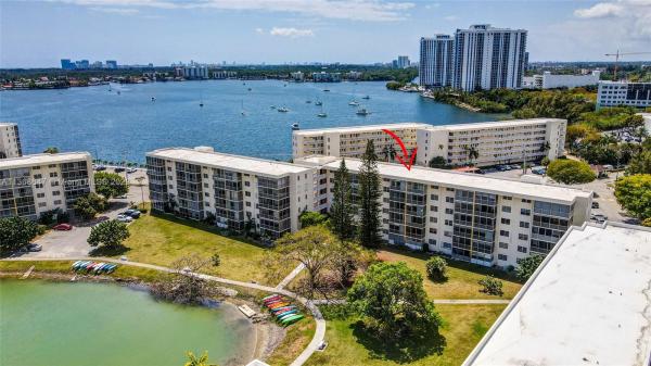 Point East, 2903 Point East Dr #K204, Aventura, Florida 33160, image 2
