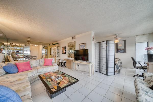 Towers Of Oceanview East, 400 Leslie Dr #725, Hallandale Beach, Florida 33009, image 1