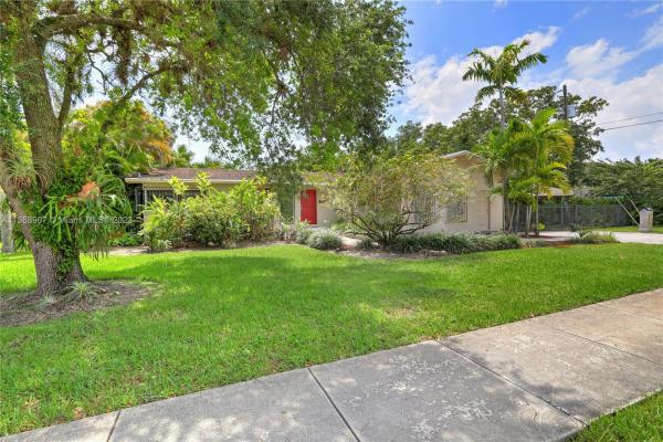 Sunset Haven, 6970 Sunset Dr, Glenvar Heights, Florida 33143, image 1