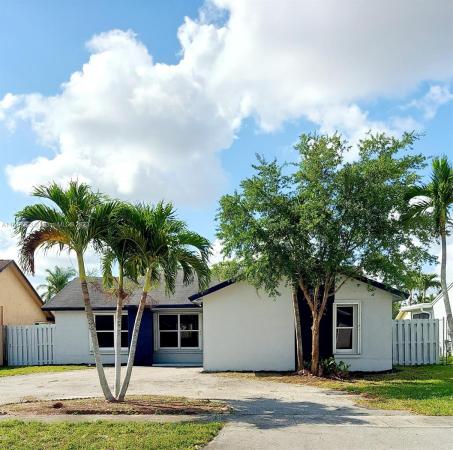 Windward Isle, 11718 NW 38th Pl, Sunrise, Florida 33323, image 2