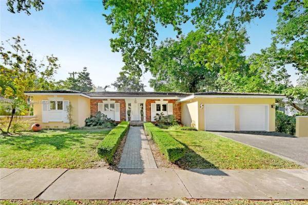 Riviera, 414 Barbarossa Ave, Coral Gables, Florida 33146, image 2